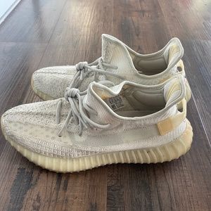 Adidas Yeezy Boost 350 V2 Light MPN GY3438 Size 10